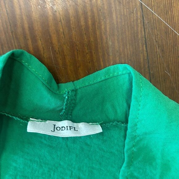 JODIFL Emerald Green Blouse - Picture 2 of 4